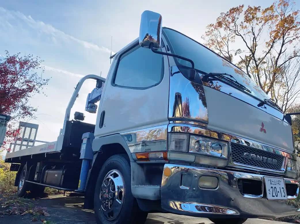 いずみ自動車がレッカーサービスで使用しているレッカー車